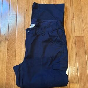 EUC Duluth Navy pants 16x31 with option to roll up